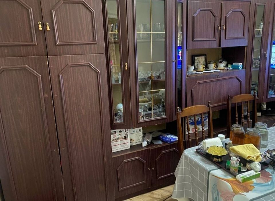 Продаётся стенка