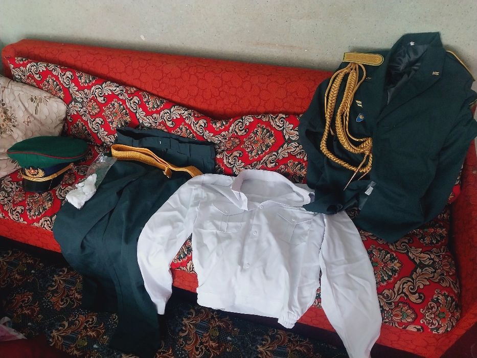 Парадный форма ұлттық ұлан