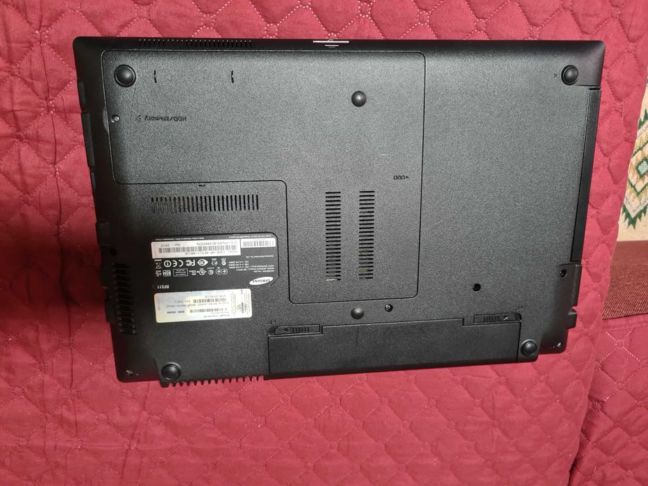 Laptop Samsung RF511  I5 4gb 1Tb
