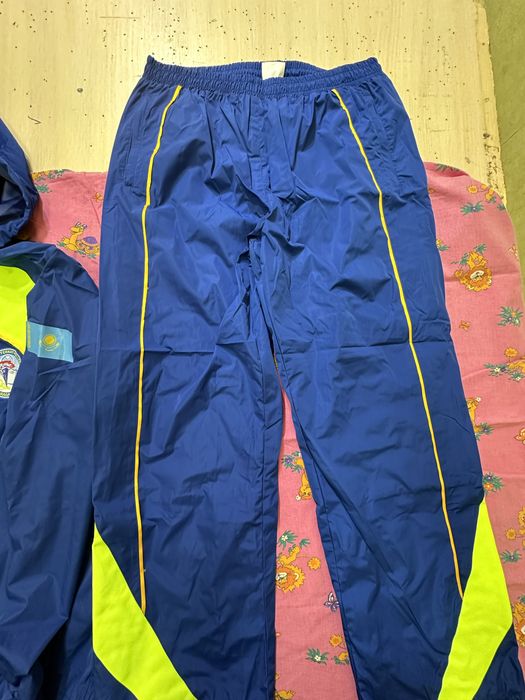 Спортивный костюм