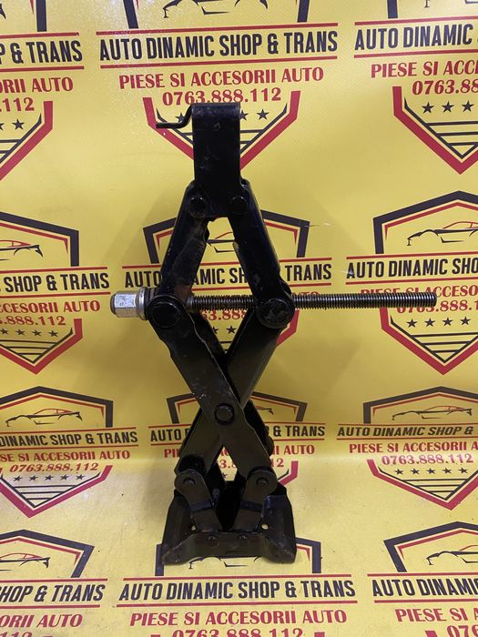Cric auto OE  Renault Kangoo I 2003-2008