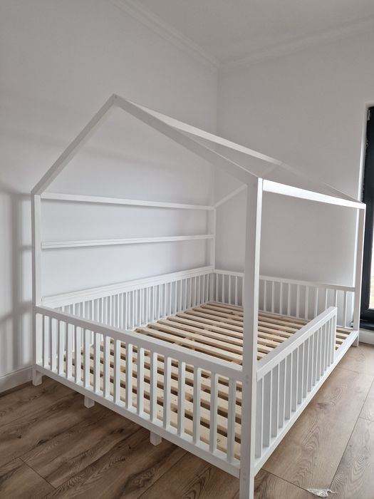 Pat casuta Montessori, pat copii, mobilier camera copilului