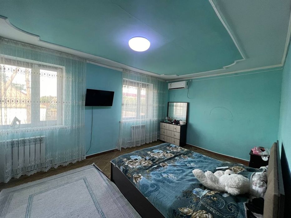 Продаётся 2х этажный 5 комнатный дом Ул. Панфилова 53