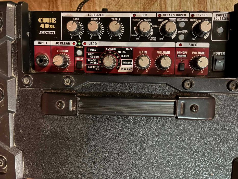Китарно кубе Roland CUBE-40XL COSM.