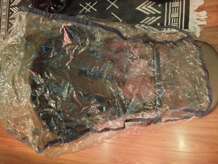 Маскитная сетка и дождевик к коляске