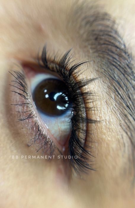 Наращивание ресниц Алматы