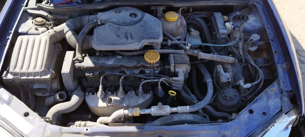 Опел Корса 1.4 МI