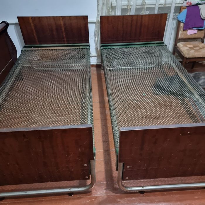 Продам две кровати