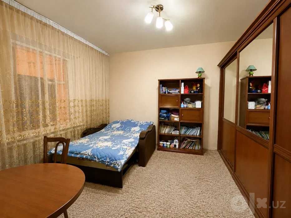 Продается дом р-н Юнус-Абад ор-р Ботанический Сад