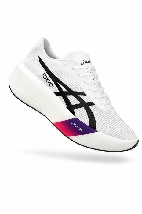 Беговые кроссовки Asics Metaspeed Sky Tokyo, размеры от 40 до 45.