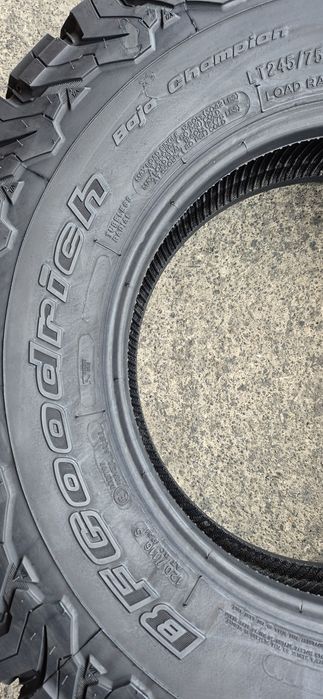 4 anvelope  iarna BFGoodrich 245/75/16.Pretul este pe bucata.