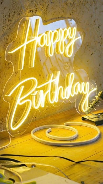 Неоновые надписи