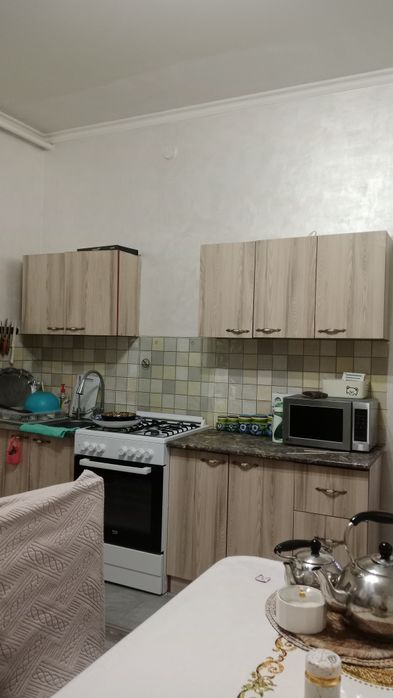 Кухонный шкаф сатылады