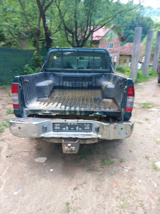 Nissan navara D22