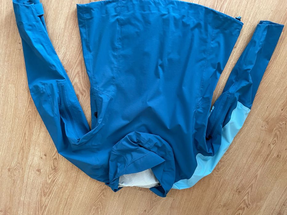 Geaca ploaie, vant Vaude, Ortovox, Salewa