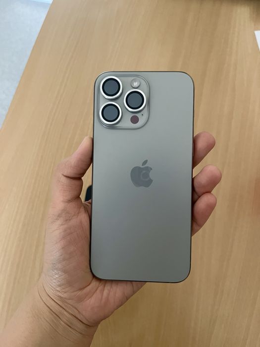 Iphone 15 Pro max 256 ГБ в отличном состоянии