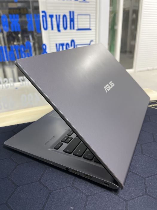 Asus x415Е i3-1115G4 ssd 256 ram 8