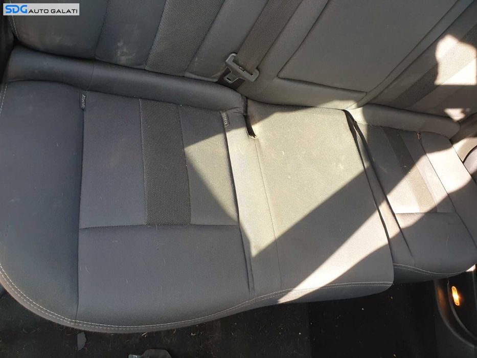 Interior Textil Scaun Scaune Fata Stanga Dreapta si Bancheta cu Spatar FARA Incalzire Renault Megane 3 Grandtour Break 2008 - 2015