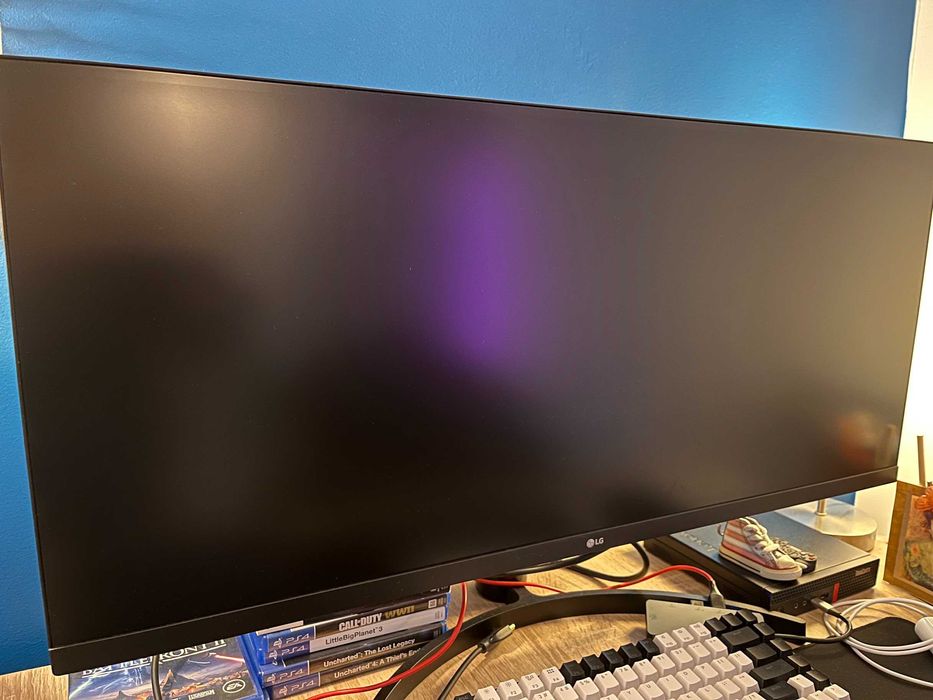 Vand monitor LG ultrawide 34wn750-b