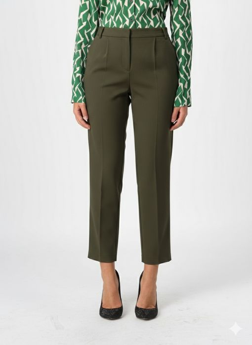 Панталон Patrizia Pepe Essentials,размер 46/L, нов с етикет!