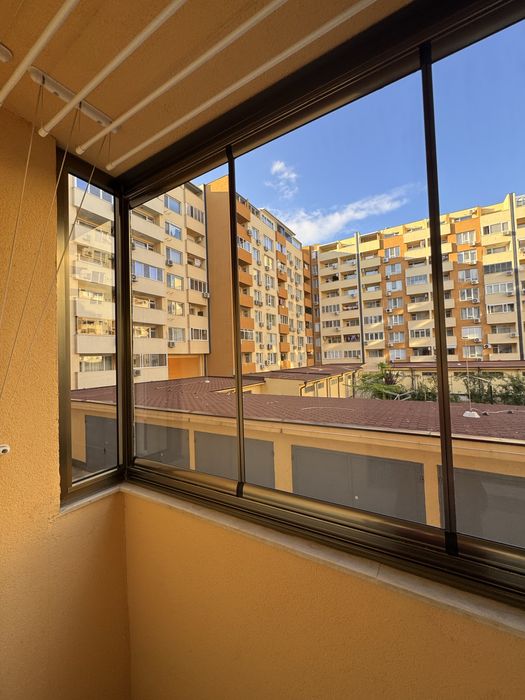 Остъкляване на балкони и тераси тип Хармоника -По Поръчка