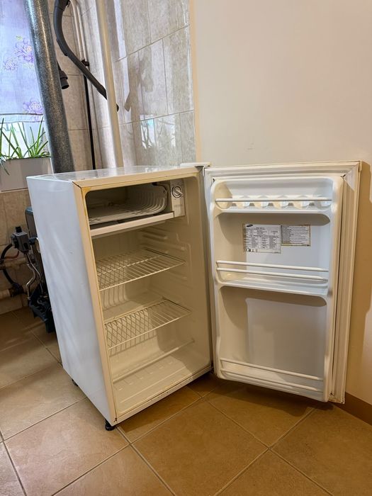 Продается холодильник