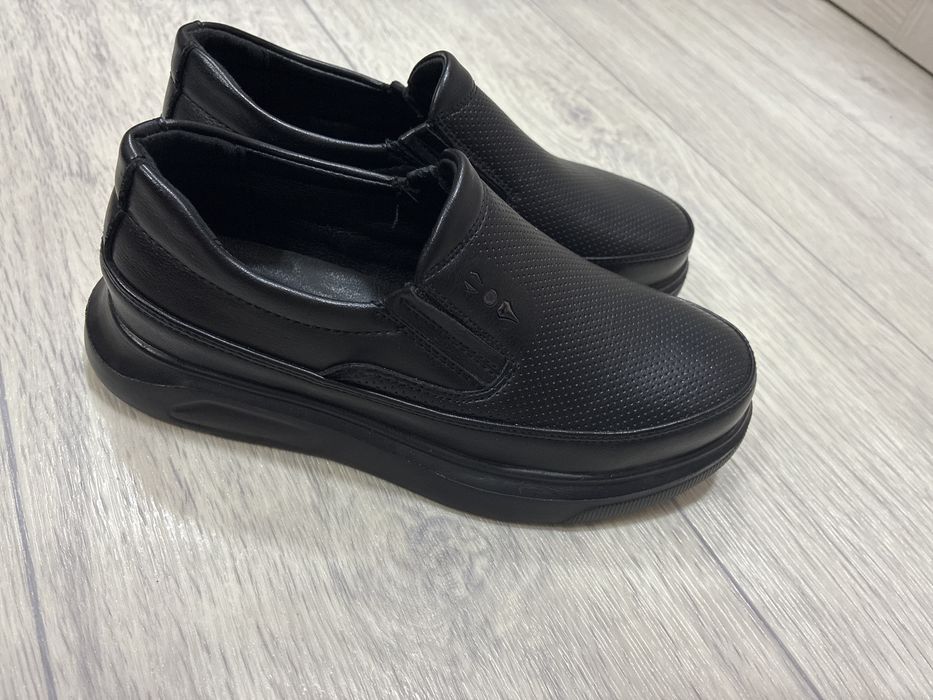 Туфли для мальчика, размер 31, новые