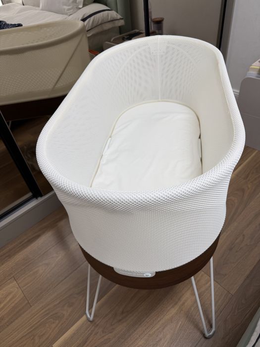 SNOO Smart Sleeper folosit doar 4 luni stare foarte buna