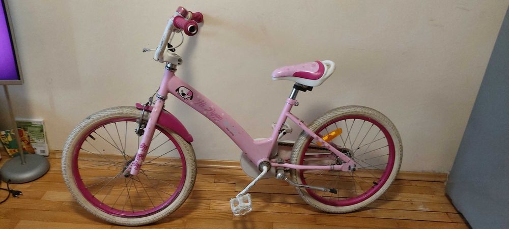 Детско колело / велосипед за момиче с помощни колела 16''