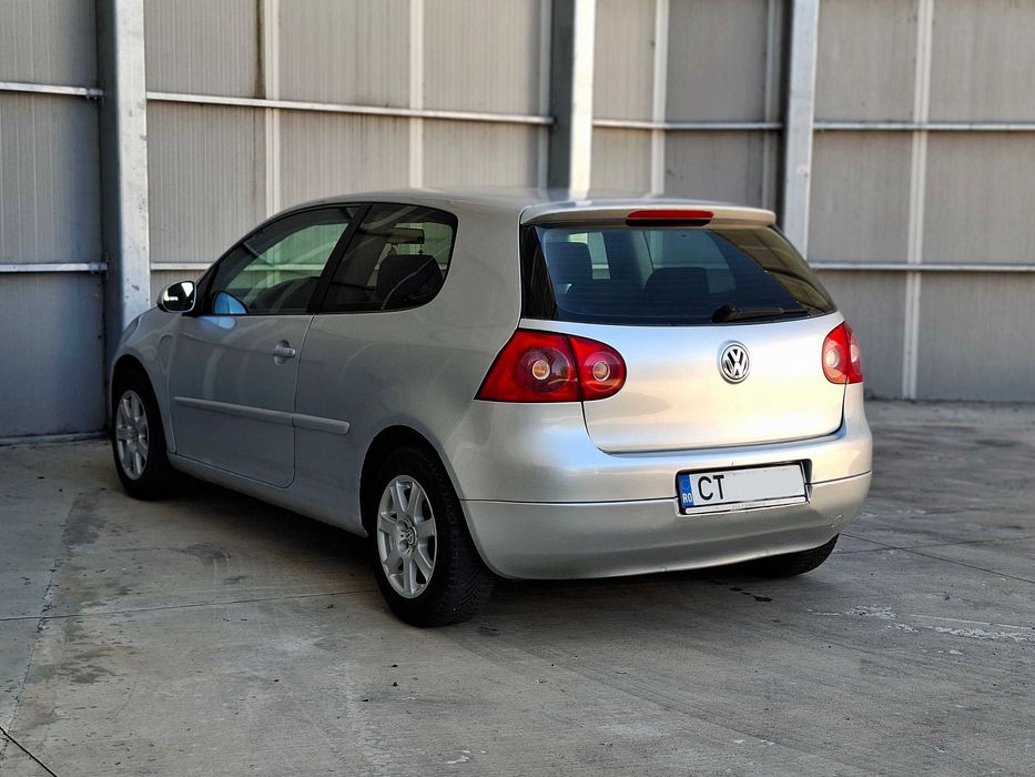 VOLKSWAGEN Golf 2005 — imagine 4