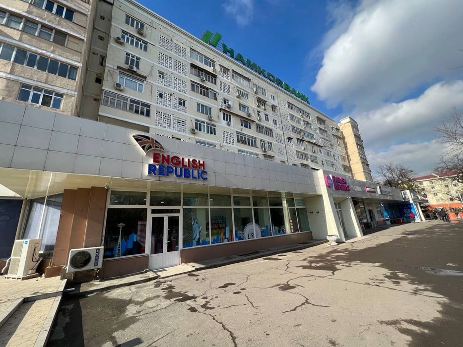 Максим Горький нежилое помещение 420кв.м первая линия с арендатор