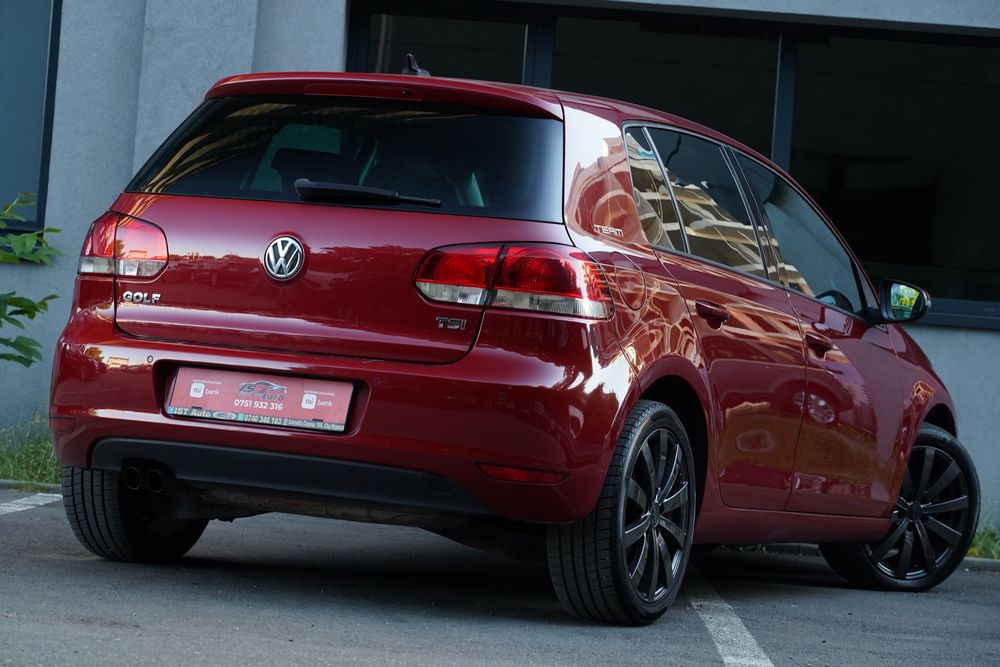 VOLKSWAGEN Golf 2012 — imagine 3