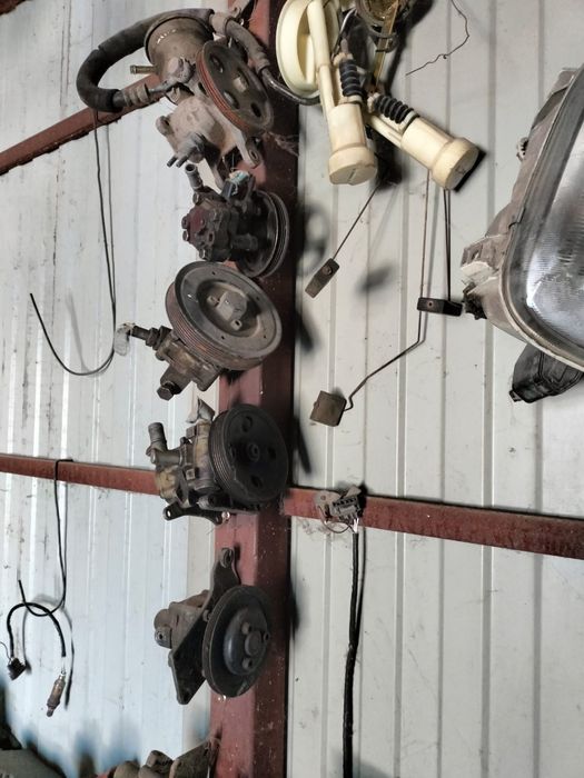 Запчасти на авто