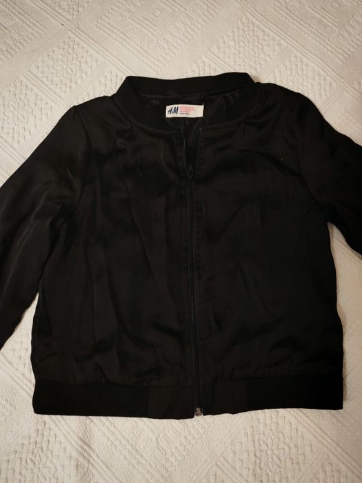 Cardigan H&M vârstă 10-11 ani purtata o data, impecabil