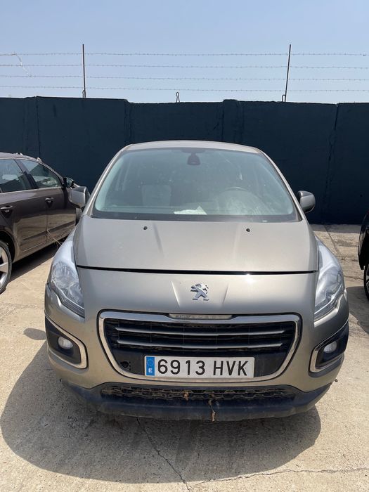 Dezmembrez Peugeot 3008 2014 1.6 HDI