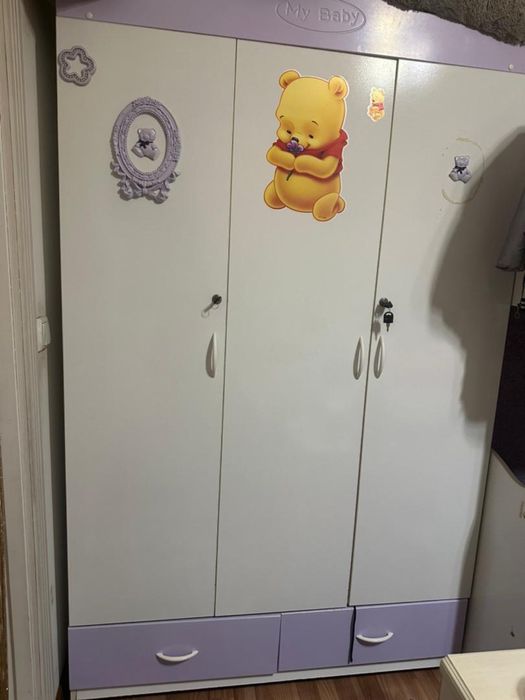 detski kravat va boqa narsalar sotiladi