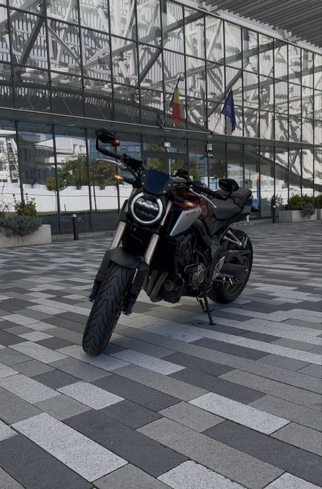 Motocicleta Honda CB650R  A/A2