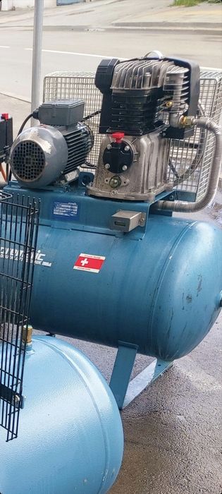 Продавам 2бр компресори