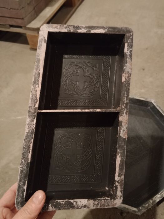 формы пластиковые