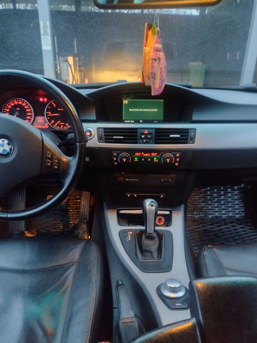 Vând Bmw 320d e90