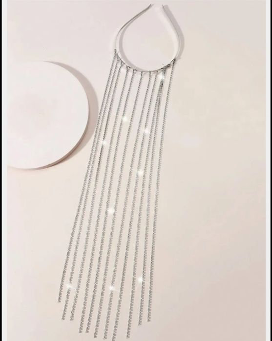 Ободок для волос.