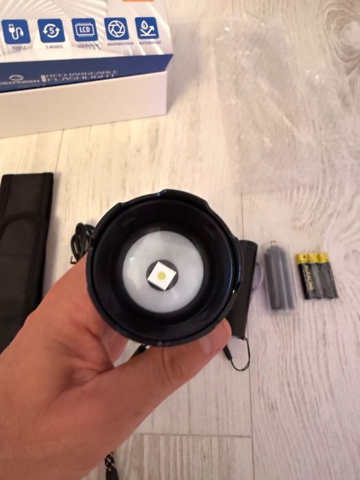 Lanternă LED ESGREEN ED0330 reîncărcabilă USB-C + lanternă UV