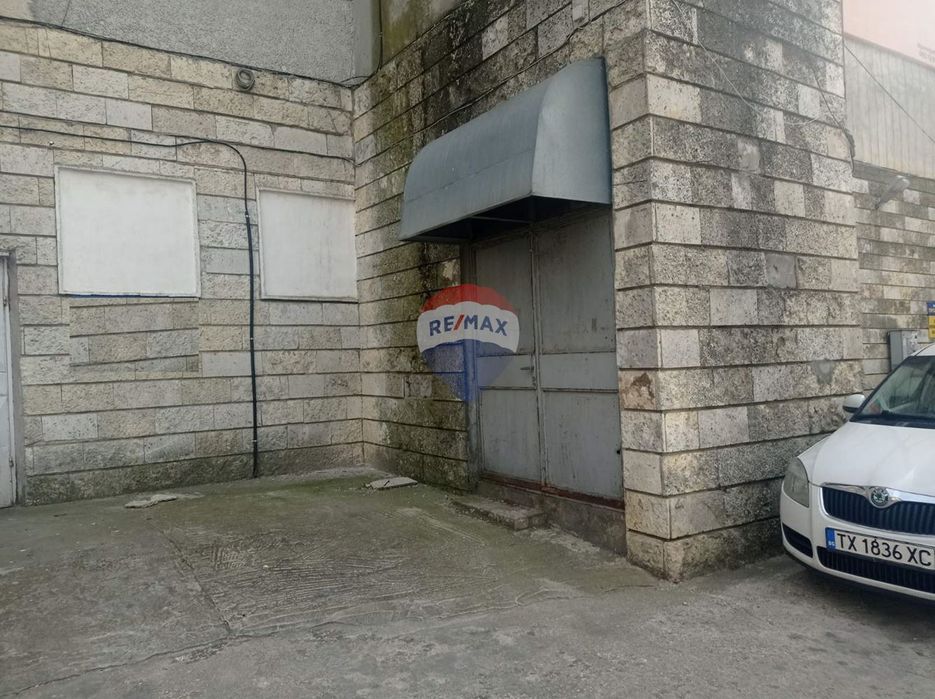 Продава се Магазин в Каварна - 551 кв.м за 725 €/кв.м - Снимка #9