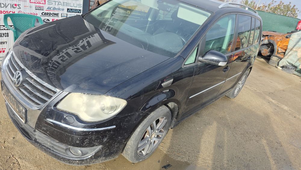 Bara capota trager far radiatoare usa oglinda Volkswagen Touran piese