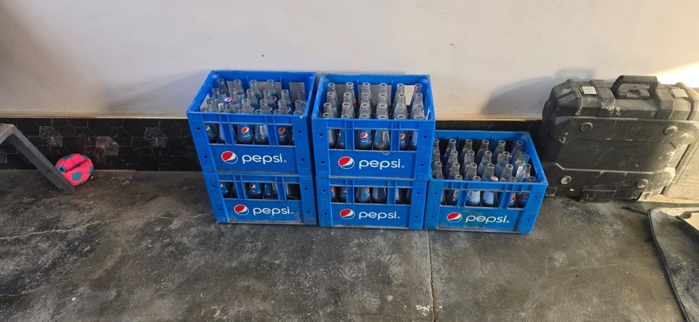 Pepsi яшикги ва идишлари сотилади