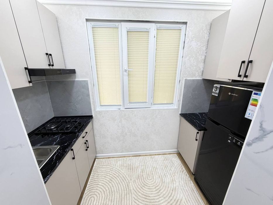 Чиланзар-8 кв 1-2/4/4.30м2 Срочно Продам квартиру срочно