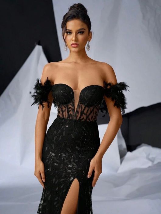 Елегантна рокля.