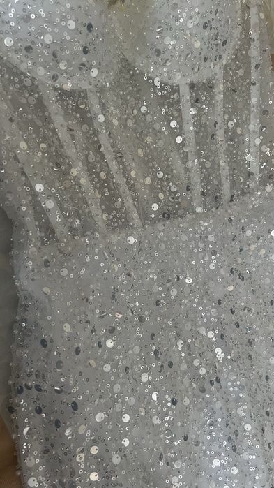 Rochie din dantela cu margele