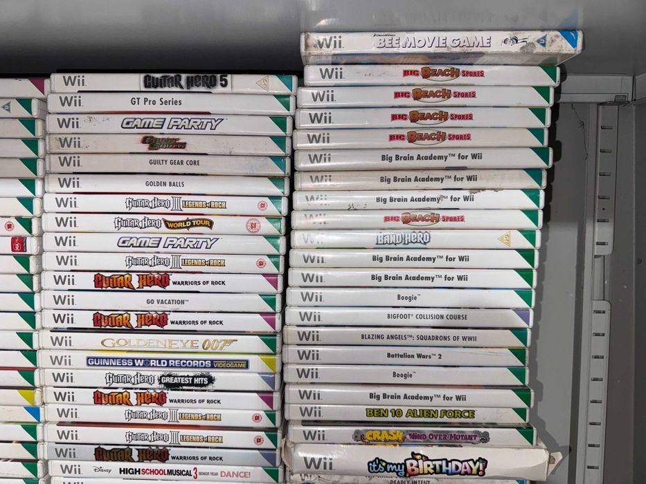 Игри    -   Wii , Wii DS
