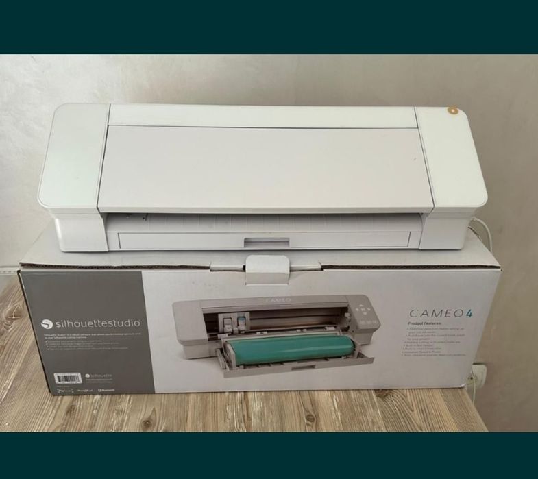 Плоттер Камео 4 сатылады